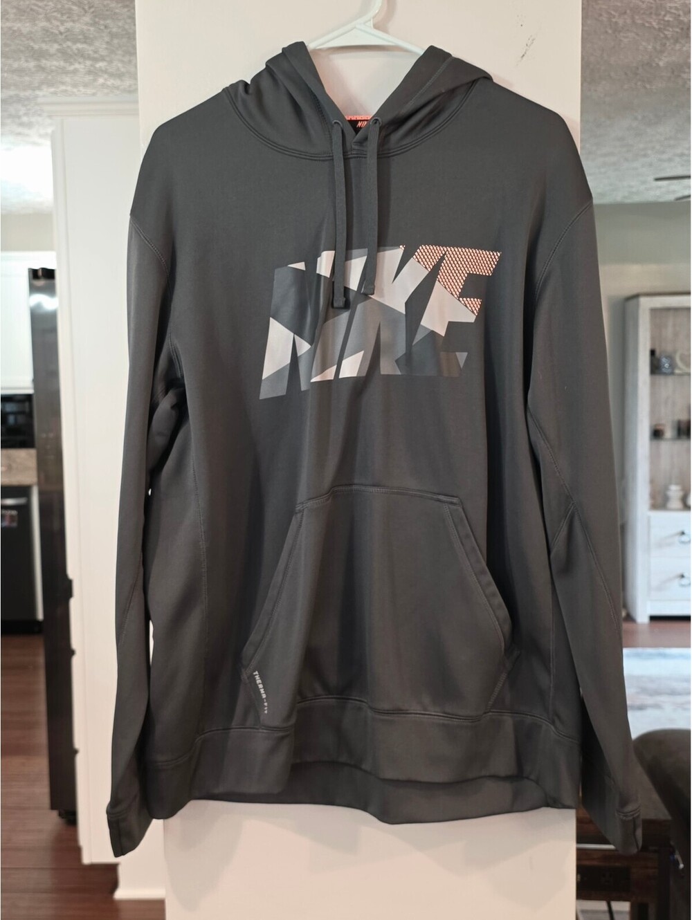 Nike Therma Fit dark gray pullover hoodie with camo logo